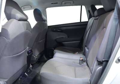 2023 TOYOTA KLUGER GX 2WD
