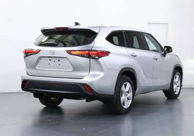2023 TOYOTA KLUGER GX 2WD