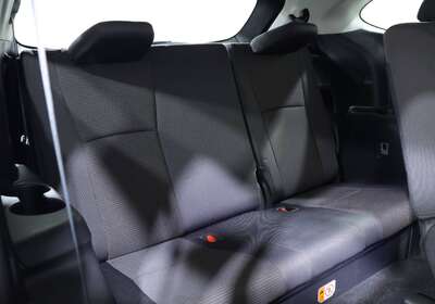 2023 TOYOTA KLUGER GX 2WD