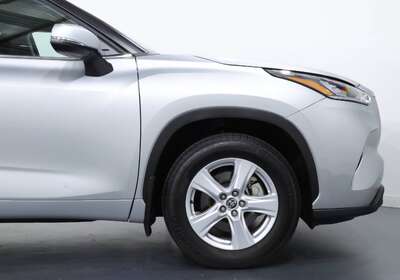 2023 TOYOTA KLUGER GX 2WD