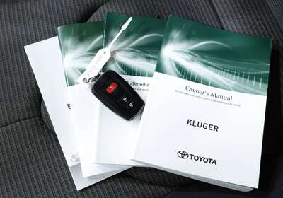 2023 TOYOTA KLUGER GX 2WD