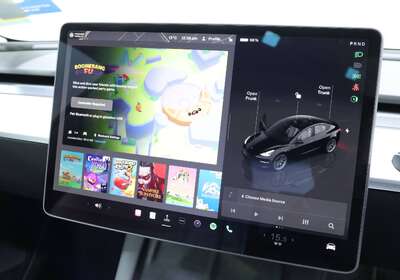 2023 TESLA MODEL 3 REAR-WHEEL DRIVE