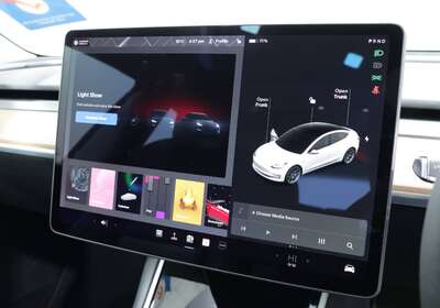 2020 TESLA MODEL 3 STANDARD RANGE RWD