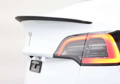 2022 TESLA MODEL 3 REAR-WHEEL DRIVE