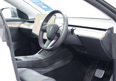 2022 TESLA MODEL 3 REAR-WHEEL DRIVE