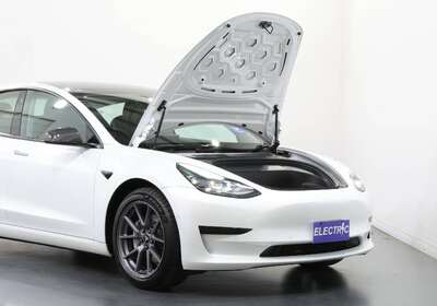 2022 TESLA MODEL 3 REAR-WHEEL DRIVE