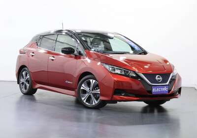 2019 NISSAN LEAF ZE1