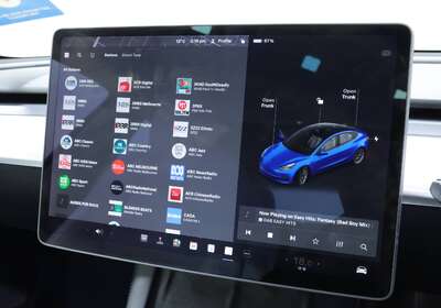 2021 TESLA MODEL 3 STANDARD RANGE PLUS RWD