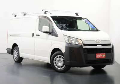2021 Toyota Hiace 