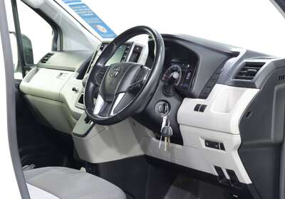 2021 Toyota Hiace 