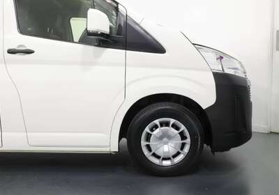 2021 Toyota Hiace 