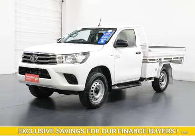 2019 Toyota Hilux SR