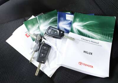 2019 Toyota Hilux SR