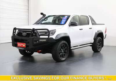 2023 Toyota Hilux Rogue