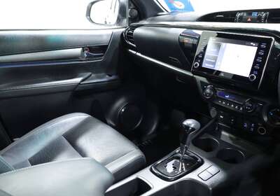 2023 Toyota Hilux Rogue