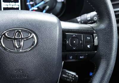 2023 Toyota Hilux Rogue