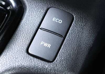 2023 Toyota Hilux Rogue