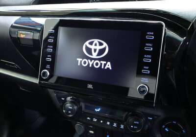 2023 Toyota Hilux Rogue