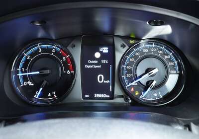 2023 Toyota Hilux Rogue