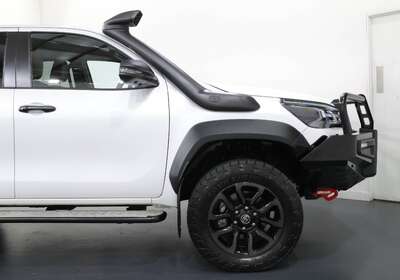 2023 Toyota Hilux Rogue