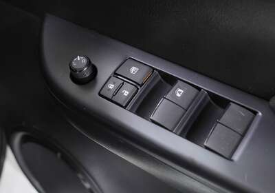 2023 Toyota Hilux SR Hi-Rider