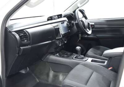 2023 Toyota Hilux SR Hi-Rider