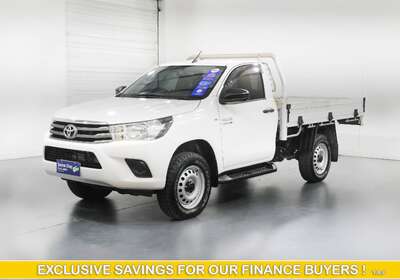 2018 Toyota Hilux SR