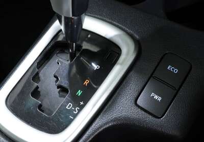 2023 Toyota Hilux SR5