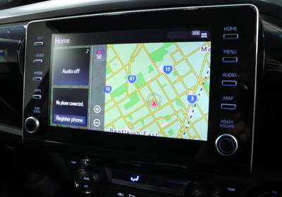 2023 Toyota Hilux SR5