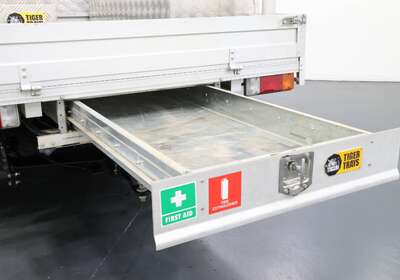 2022 Toyota Hilux SR