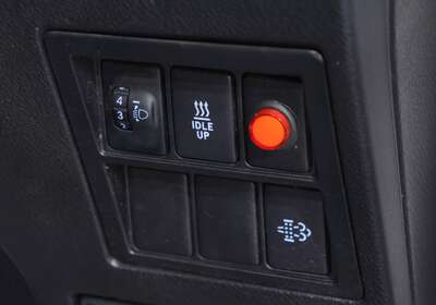 2022 Toyota Hilux SR