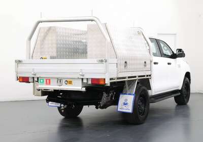 2022 Toyota Hilux SR