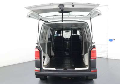 2018 Volkswagen Transporter TDI400