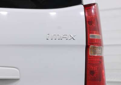 2014 Hyundai iMax 