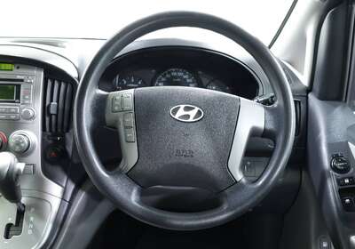 2014 Hyundai iMax 