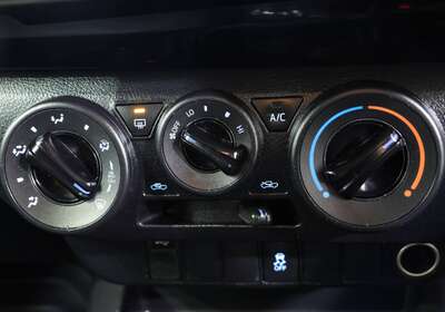 2015 Toyota Hilux Workmate