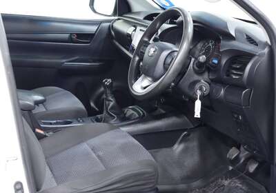 2015 Toyota Hilux Workmate