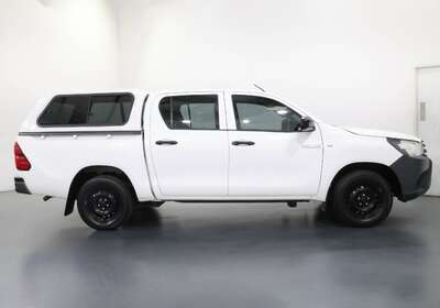 2015 Toyota Hilux Workmate