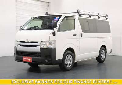 2017 Toyota Hiace 