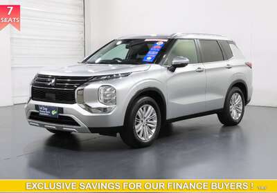 2023 Mitsubishi Outlander LS