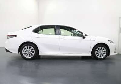 2024 Toyota Camry Ascent