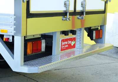 2024 Isuzu N Series NLR 45-150