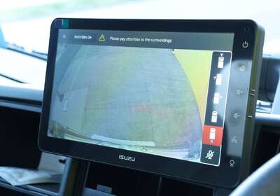 2024 Isuzu N Series NLR 45-150