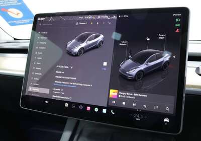 2023 Tesla Model Y Rear-Wheel Drive