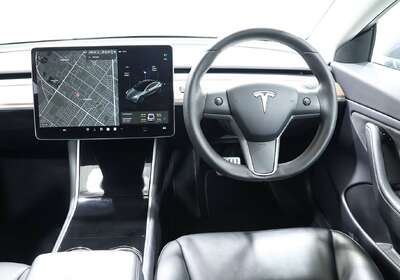 2020 Tesla Model 3 PERFORMANCE
