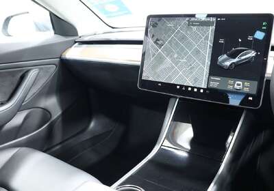 2020 Tesla Model 3 PERFORMANCE