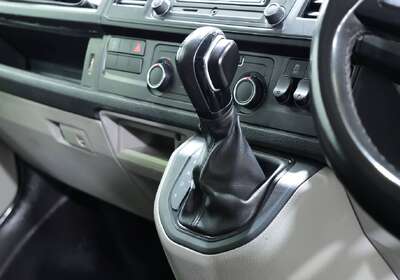 2018 Volkswagen Transporter TDI400