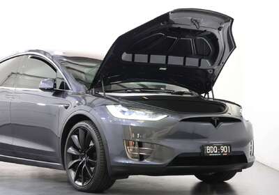 2019 Tesla Model X LONG RANGE