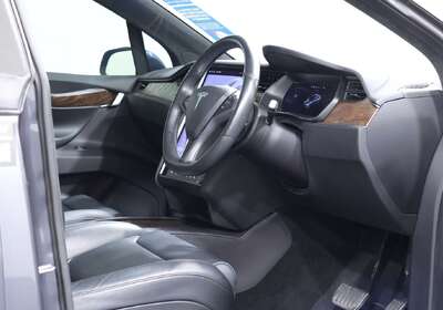 2019 Tesla Model X LONG RANGE