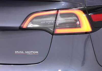 2020 Tesla Model 3 PERFORMANCE